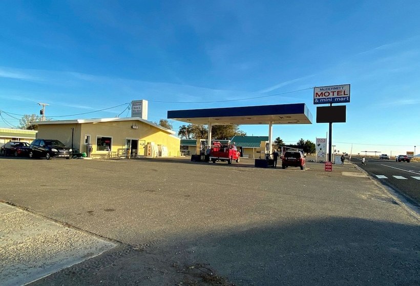 فندق على الطريق Rodeway Inn