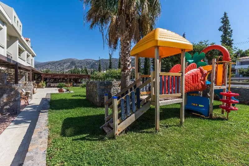 Dias Luxury Studios & Apartments