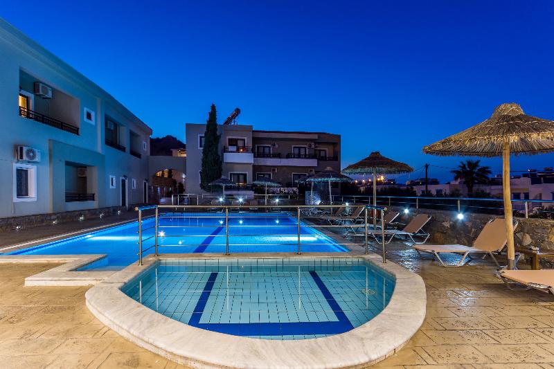 Dias Luxury Studios & Apartments