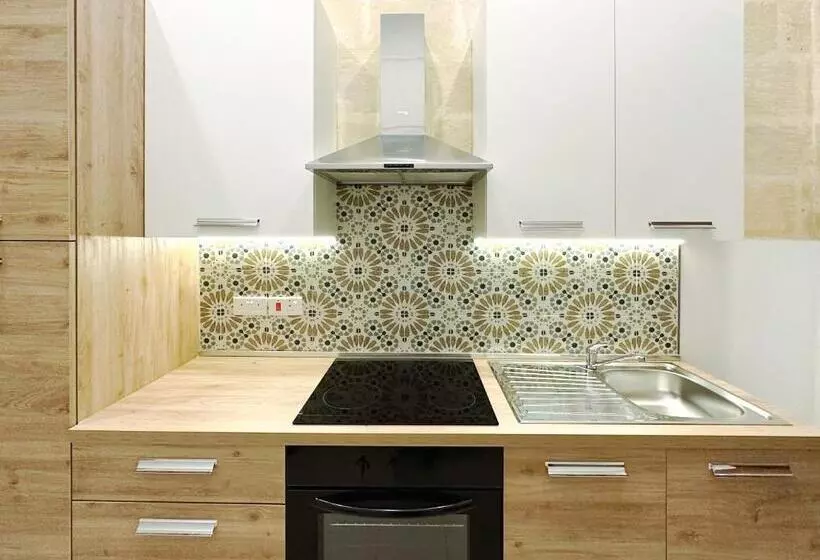 هتل Ax Palazzo Capua