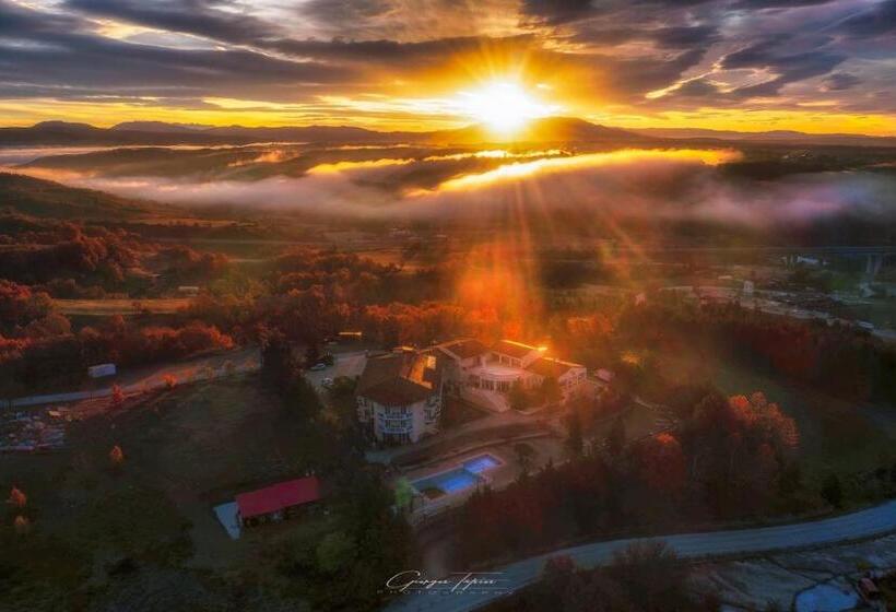 בית מלון כפרי αchillion Grevena