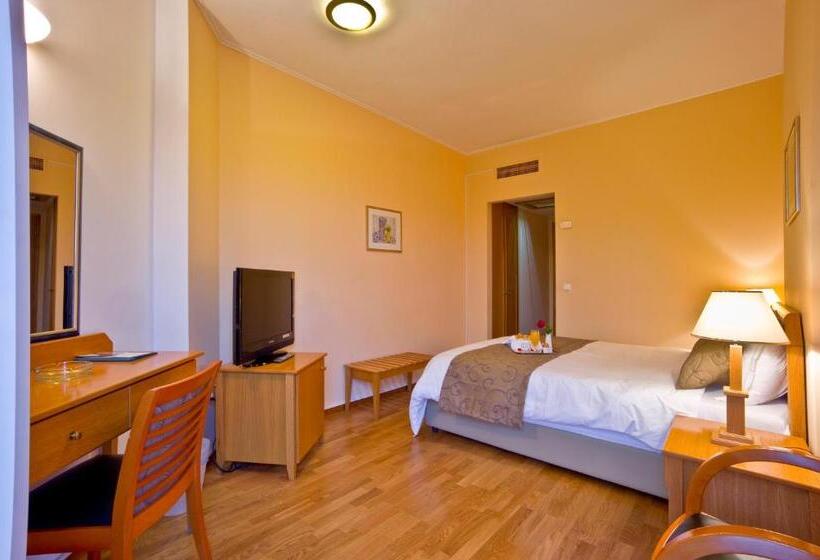 בית מלון כפרי αchillion Grevena