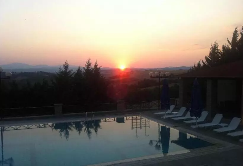 ホテル αchillion Grevena