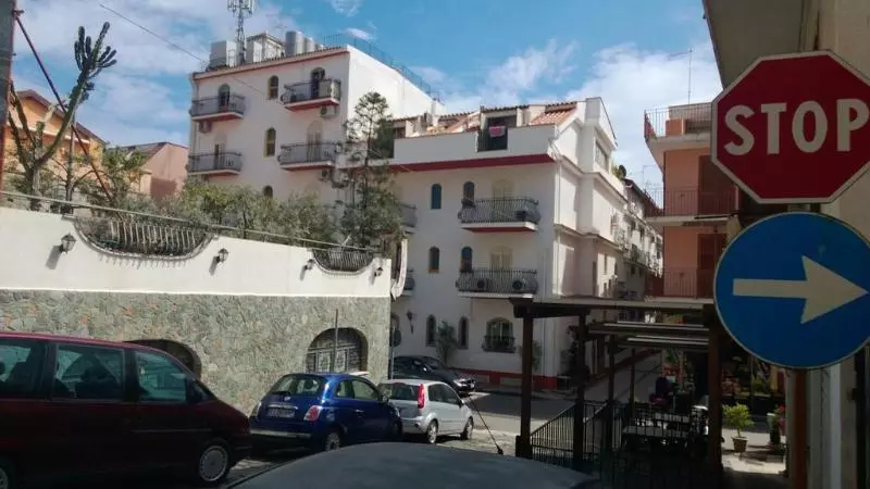 בית מלון כפרי Da Peppe