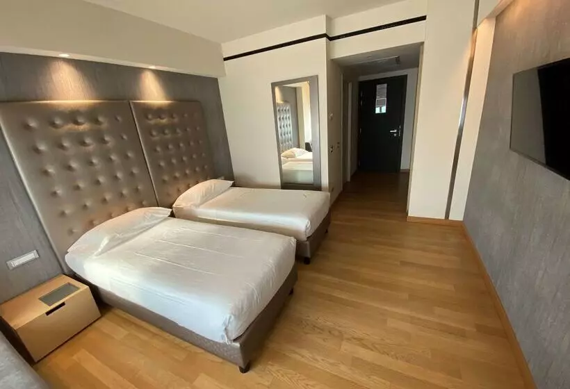 Devero Hotel & Spa, Bw Signature Collection