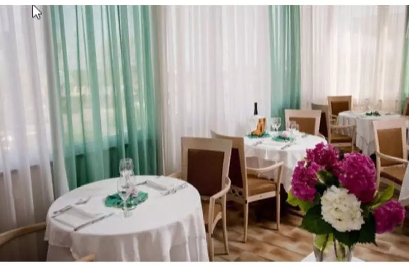 ホテル Diplomatic