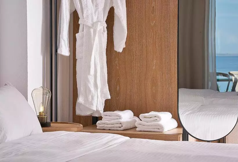 Отель Glavas Inn