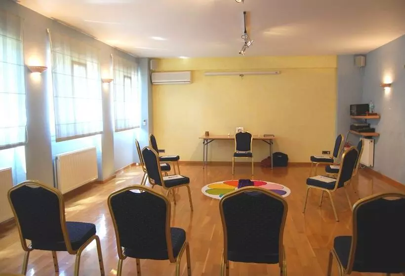 Harmony Hotel Apartments