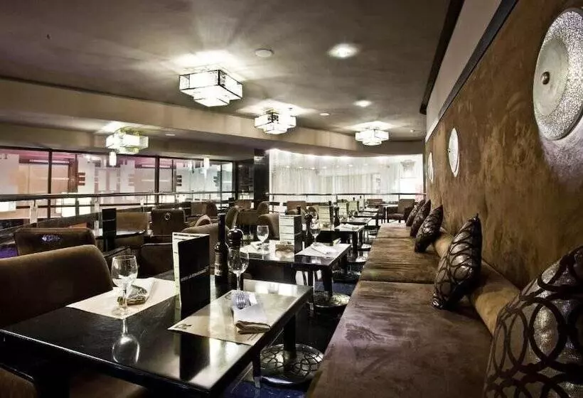 هتل Renaissance Boutique & Spa