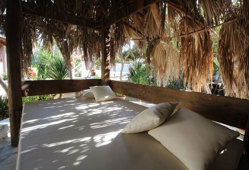 בית מלון כפרי L'oasi Villaggio Albergo