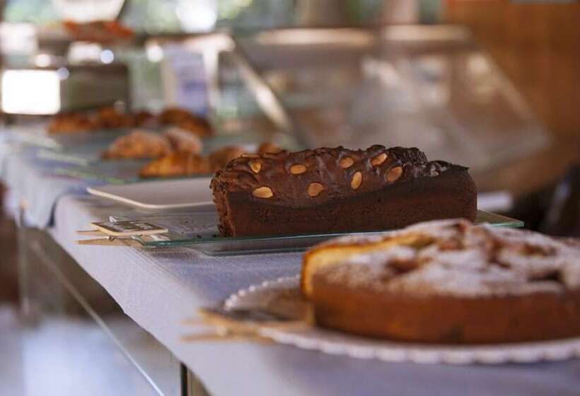 בית מלון כפרי L'oasi Villaggio Albergo