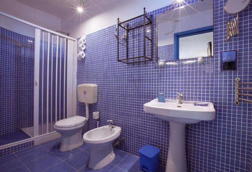 בית מלון כפרי L'oasi Villaggio Albergo