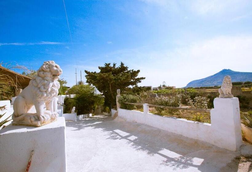 בית מלון כפרי L'oasi Villaggio Albergo