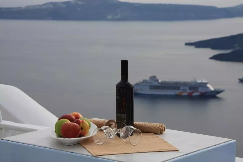 酒店 Manos Small World