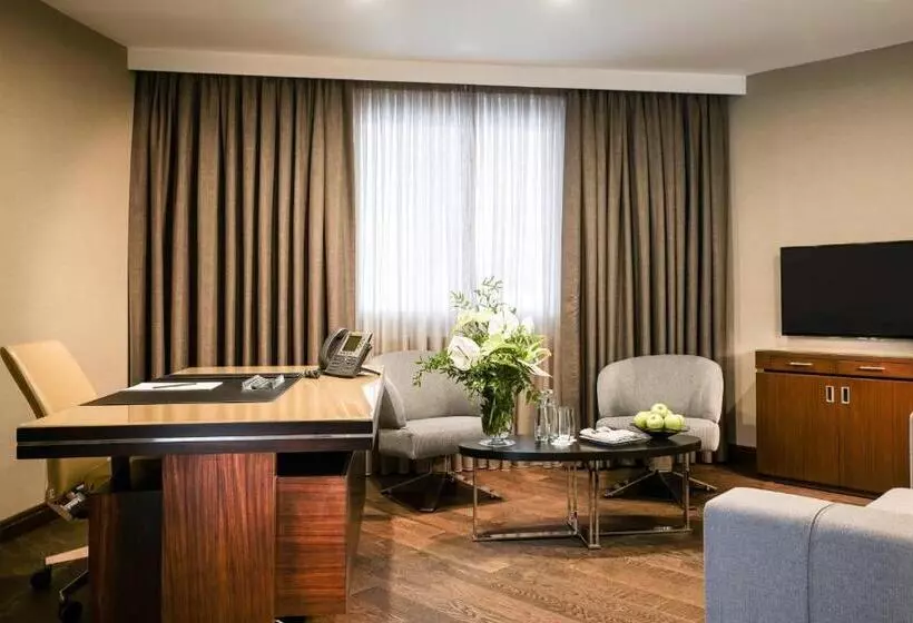 Отель Occidental Ankara