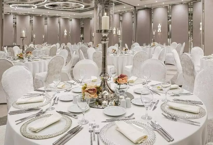 Отель Occidental Ankara