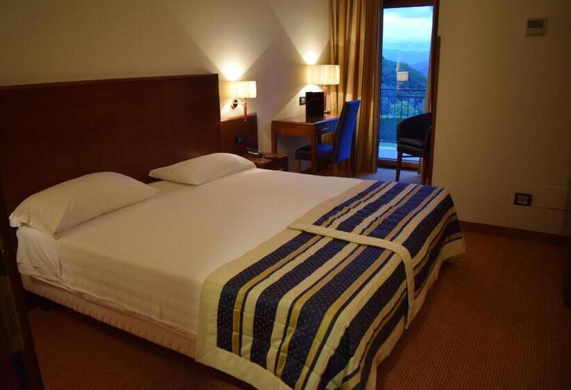 فندق Palace Savuto