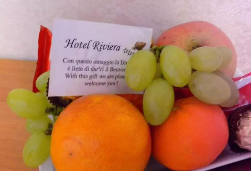 Отель Riviera
