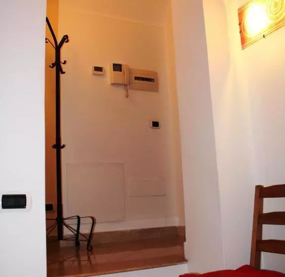 هتل Roman Forum Cozy Apartment