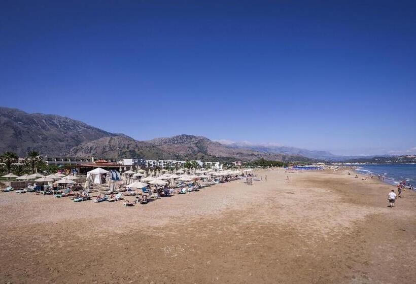 בית מלון כפרי Vantaris Palace