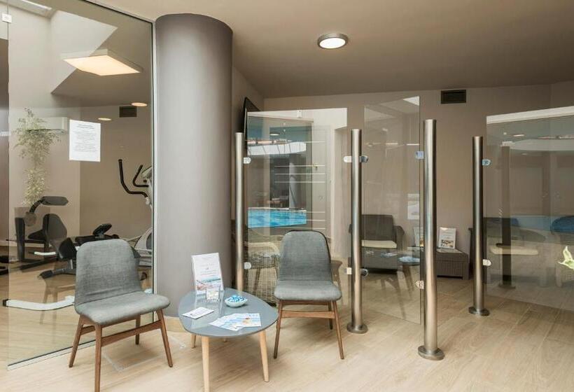 בית מלון כפרי Vantaris Palace