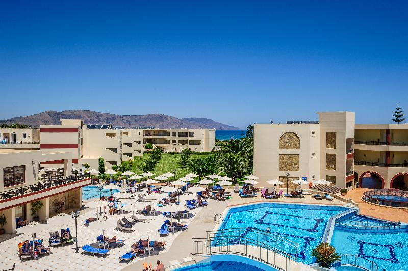 בית מלון כפרי Vantaris Palace