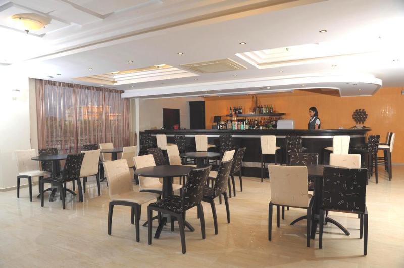 בית מלון כפרי Vantaris Palace