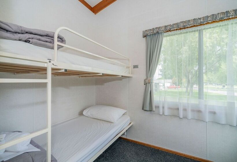 호텔 Coromandel Shelly Beach Top 10 Holiday Park