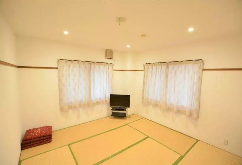 Hotelli Kagura Mitsumata Cottage