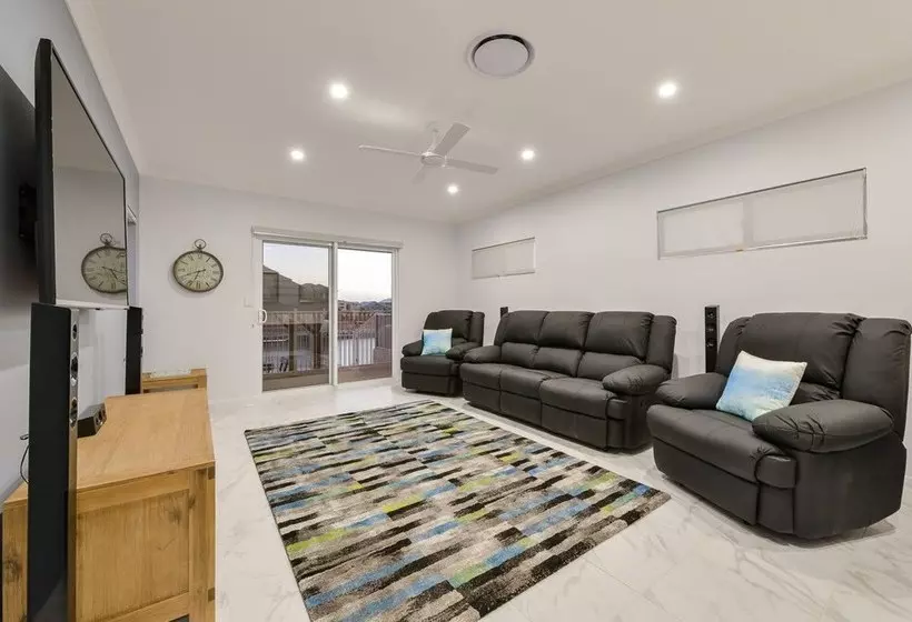 34 Madaffari Drive