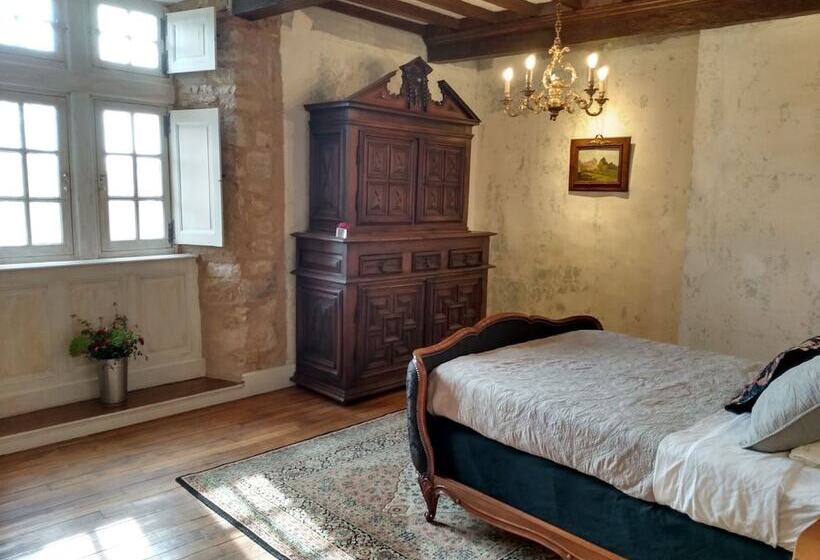 تختخواب و صبحانه Chateau De Balsac