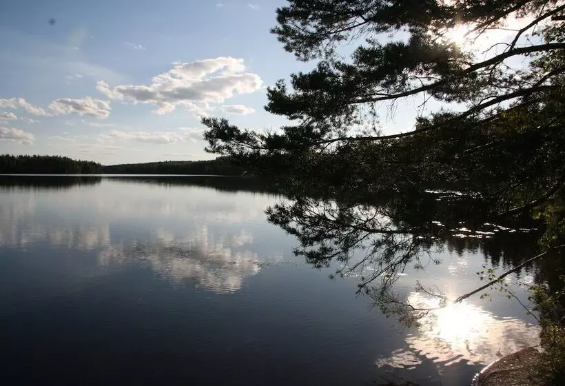 Aamiaismajoitus (B&B) Vehkaniemi Holyday Estate