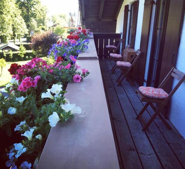 Berg Blick Jugendherberge Mit Privatzimmer