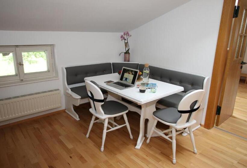 Berg Blick Jugendherberge Mit Privatzimmer