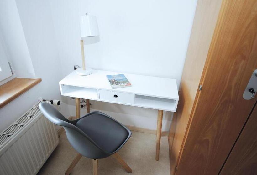 Berg Blick Jugendherberge Mit Privatzimmer