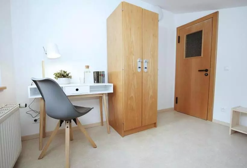 Berg Blick Jugendherberge Mit Privatzimmer