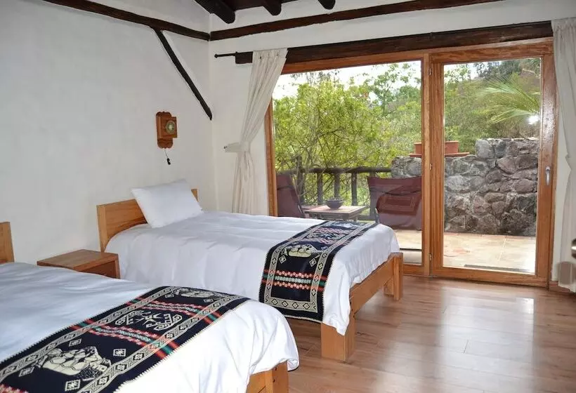 ホテル Ilatoa Lodge