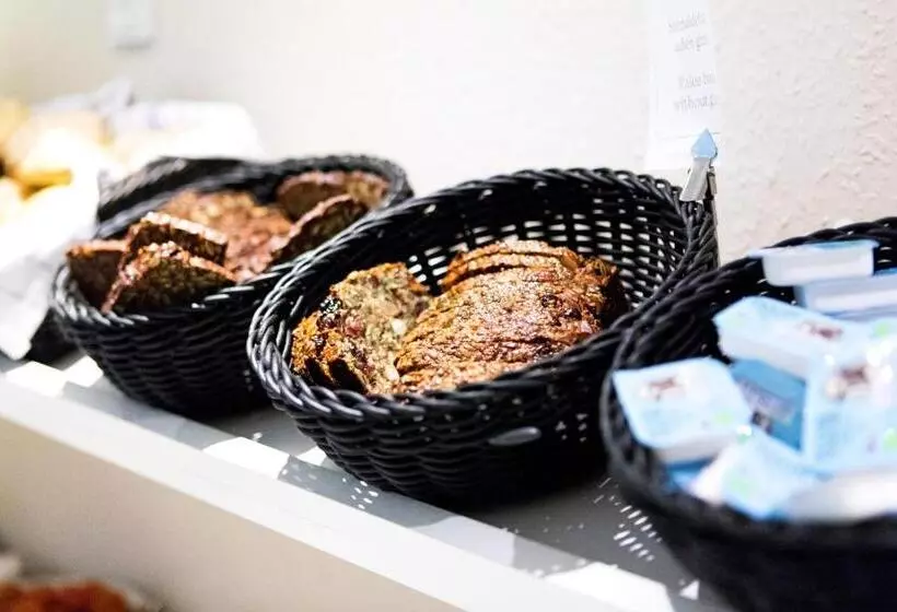 Hotelli Rødvig Kro Og Bade