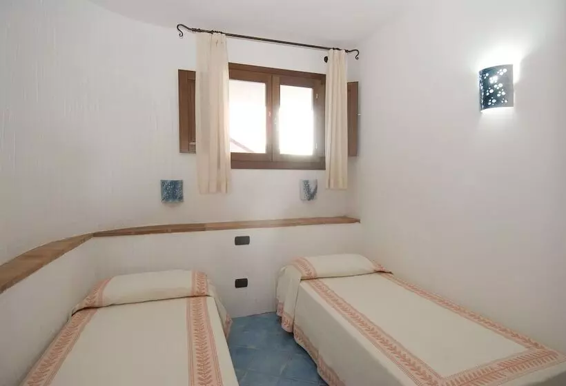 ホテル Resort & Spa Baja Caddinas