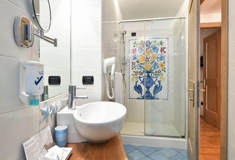 ホテル Resort & Spa Baja Caddinas