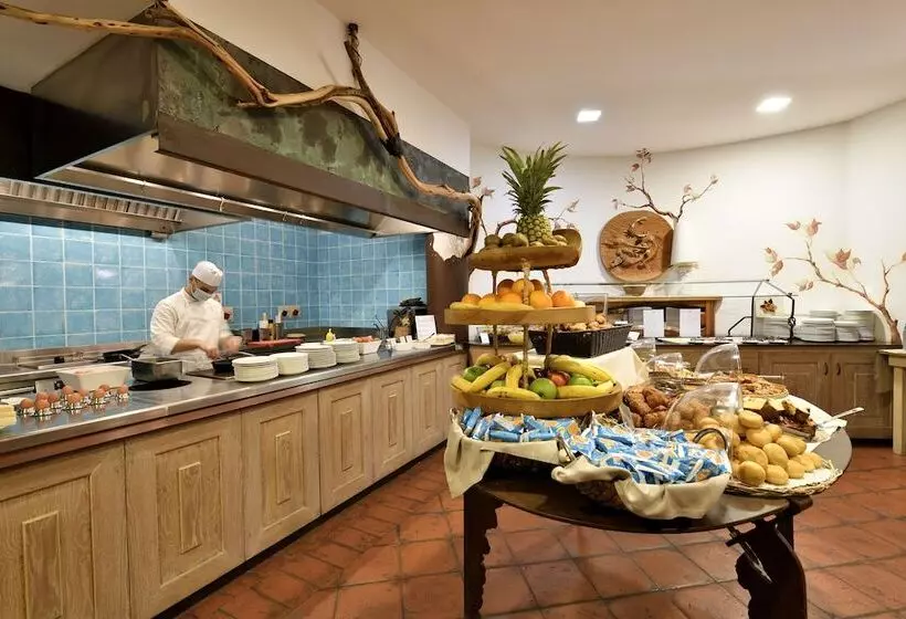 ホテル Resort & Spa Baja Caddinas