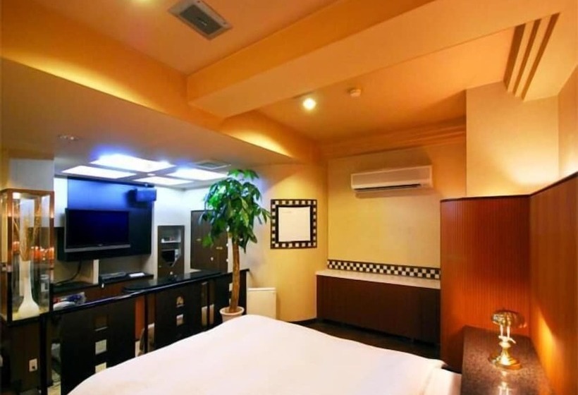 Hotel Rr Adults Only