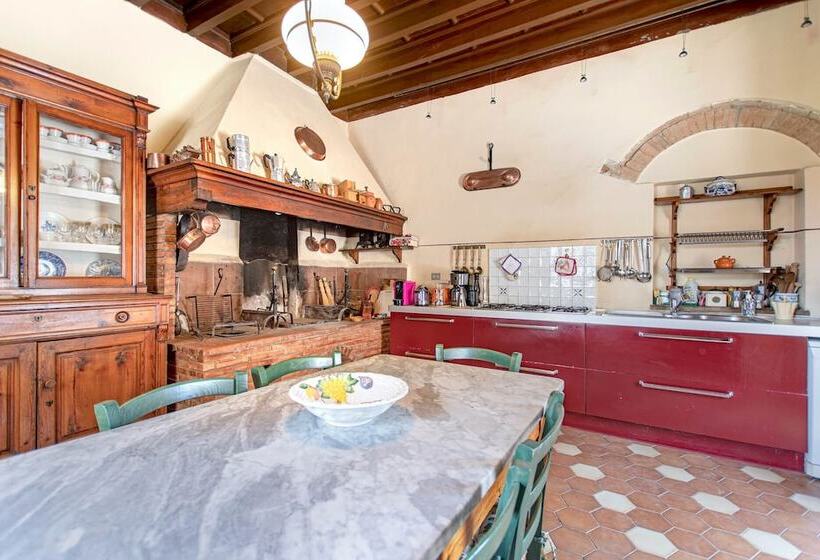 هتل روستایی Stefano Resort