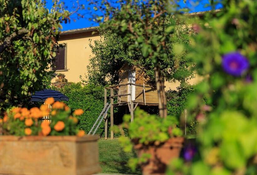 هتل روستایی Stefano Resort