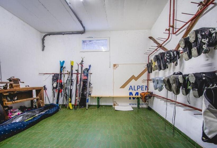 Pension Alpenhaus Monte