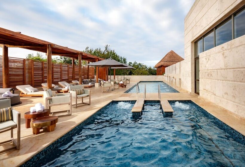 Курорт Fairmont Heritage Place Mayakoba