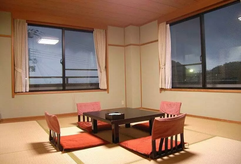 旅館 Uminomieruyado Muramiya