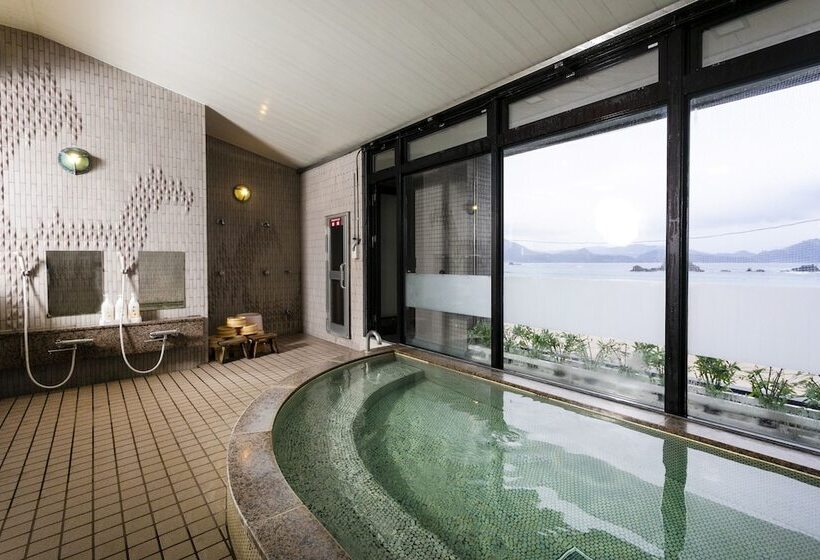 ריוקאן Uminomieruyado Muramiya