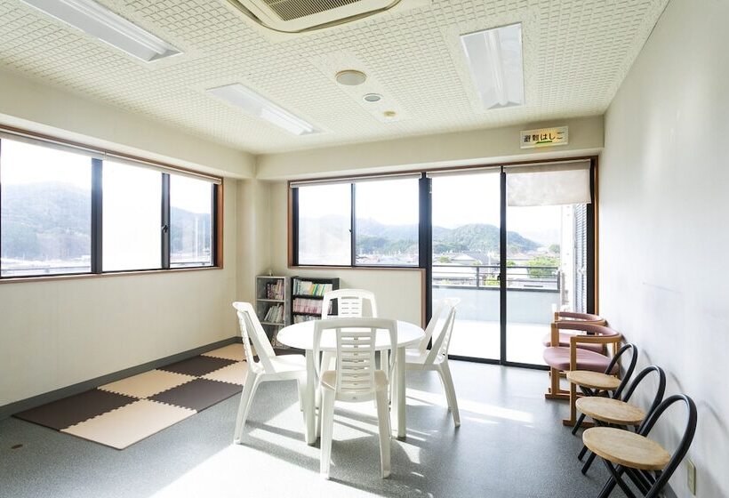 ריוקאן Uminomieruyado Muramiya