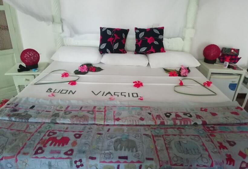 Aquarius Club International Resort